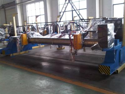 China Cortadora del CNC de la llama del pórtico con el sistema plateado de metal del corte del cortador/CNC del CNC del indicador del carril de los 5M en venta