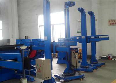 China Manual Rotating Weld Manipulators 2000mm Moving Type For Pipe Welding Center for sale