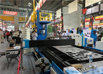 China Schneidemaschine-hohe Präzisions-Metallplattenlaser der Faser-500W, der CNC-Maschine schneidet zu verkaufen