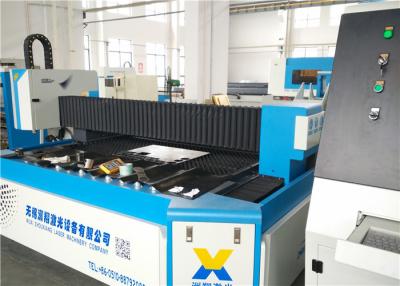 China Sheet Metal Laser Cutting Machine Fiber Laser Cutter 500W 1500 × 4200mm Cutting Range for sale