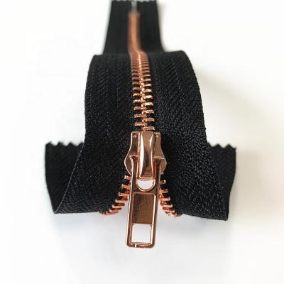 China High Quality Metal Zipper Auto Lock 5# Rose Gold Y Teeth Narrow End Metal Zipper Customized For Garment Bags for sale