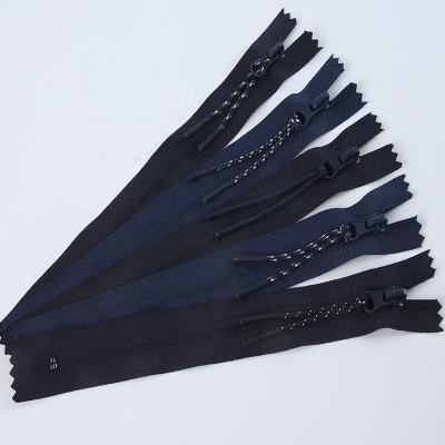 China Factory Direct Auto Lock Nylon Reverse 3# Dye To Match Rope Zipper Slider Pull Nylon Zipper For Garment for sale