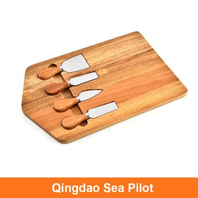 China Hot Selling Sustainable New Design Acacia Wood Cutting Chopper With Cheese Knife Set for sale