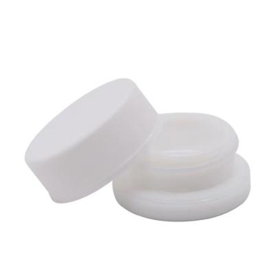 China Cosmetic Jars 5ml Eye Cream White Glass Jar Bottle Airtight Facial Face 5ml With Lid for sale