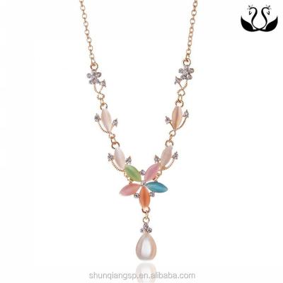 China Cheap Fancy ALLOY Women Jewelry Crystal Flower Necklace Wholesale for sale