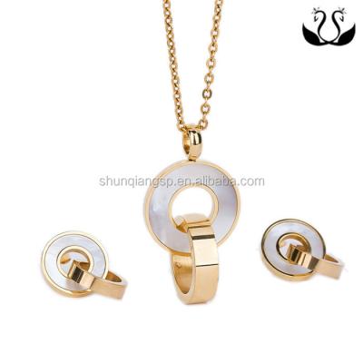 China Stainless Steel Double Ring Shaped Necklace Shell Earring Jewelry Set for sale