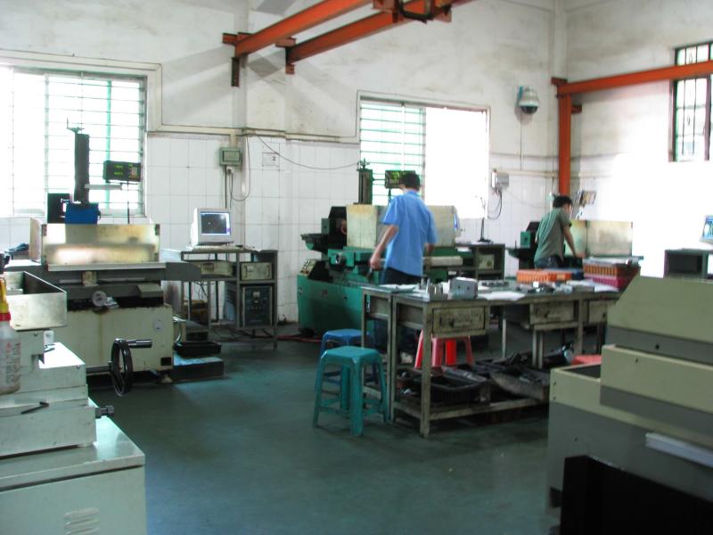 Fornitore cinese verificato - Dongguan Shenghua Plastic Mould Factory