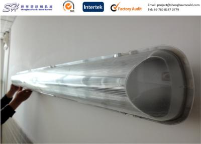 China Einspritzung geformte große kundenspezifische Plastikwohnung für Seelicht (klare Abdeckung + Basis) zu verkaufen