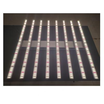 China Easy Install Hot Sale 640W Original Chip Full Spectrum +660nm Led Grow Light for sale