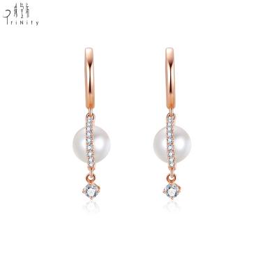 China Latest Vintage Pearl Jewelry Freshwater Pearl and Diamond Earring Jewelry 18K Rose Gold Fine Hoop Earring for sale