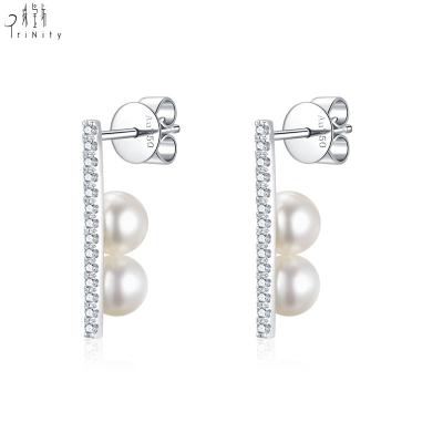 China 18K Gold Diamond And Pearl Stud Earrings Fashionable White CLASSIC Simple Design Real Pearl Jewelry For Lady Daily Wear for sale