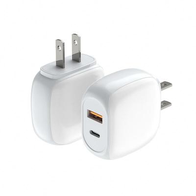 China PD Fast Charging Type C Charger EU USA UK Plug Wall Apple iPhone Mobile Phone Power Adapter PD 20W USB Fast Charger for sale