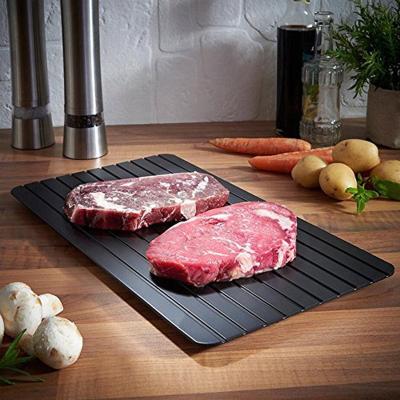 China Sustainable Aluminum Quick Defrost Tray Frozen Meat Thawing Fresh Healthy Defrost Board Kitchen Food Tools for sale