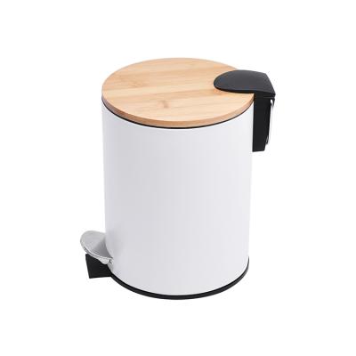 China New Design Sustainable Foot Pedal Trash Can Bamboo Lid Waste Bin Bamboo Wholesale for sale