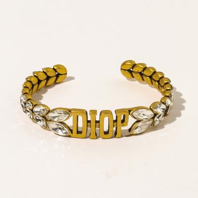 China High Quallity New Retro Letters Diamond Ladies Bracelet Net Red Gem Horse Eye Wheat Ear Bracelet for sale