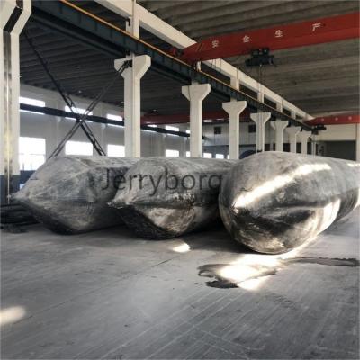 中国 Heavy Lifting Underwater Rubber Air Lifting Airbag For Ship Launching 販売のため