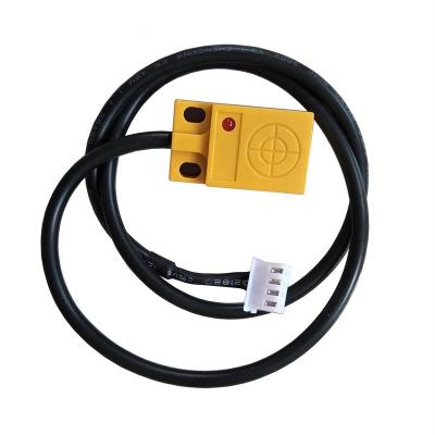 China ABS Non-contact Liquid Level Sensor Externally Attached Water Level Liquid Level Switch for sale