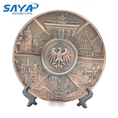 China High Quality Custom Design Zinc Alloy 3D Metal Europe Decorative Oval Dish for sale