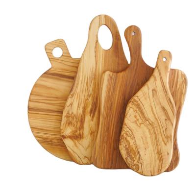 China Viable Olive Irregular Food Trim Board Solid Wood Personalized Extra Board for sale