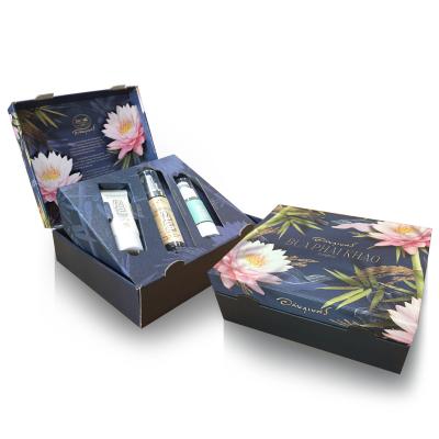 China BEAUTY PACKAGING Custom High End Rigid Cardboard Blank Cosmetic Makeup Beauty Gift Set Packaging Box for sale