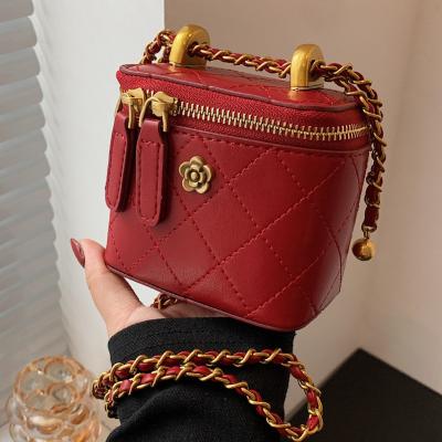 China High Quality KALANTA 2022 Spring New Summer Bucket Bag Bag Custom Metal Logo For Handbag Messenger Chains Girl Shoulder Main Handbag Ladies for sale