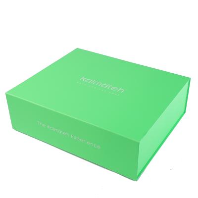 China Recyclable High Quality Printing Cardboard Fold With Magnetic Packaging Gift Boxes for sale