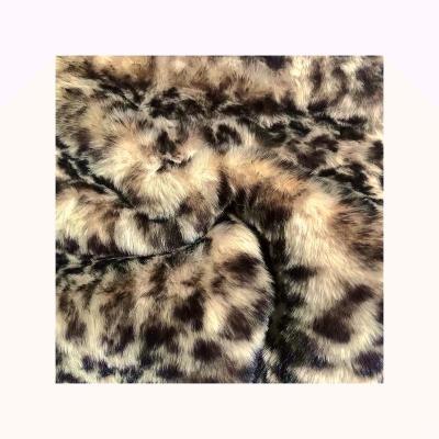 China Toy 1-2CM Short Hair Jacquard Leopard Printed Fake Artificial Faux Fur Fabric Maker for sale