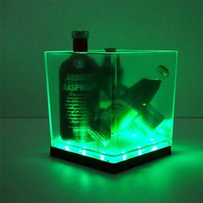 China Sustainable Cooler Bar Customized LOGO Acrylic Beer Christmas Ice Bucket Led Ice Bucket for sale