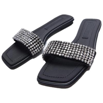 China 2021 Wholesale New Summer Diamond Women's Shoes Europe And America Shiny Black Diamond Open Toe Flat Women's Slippers Sandals for sale