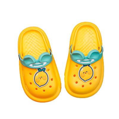 China Other Cute Cartoon Plastic Platform Anti-skid Garden Shoes Waterproof Unisex Beach Customized EVA Garden Clogs Kids Durable for sale