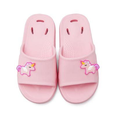 China Other Flip Flop Popular Cute Kids Cartoon Outdoor Unisex Flat Girls Boys Girls Bathroom Beach Fashion Non-slip Soft Non-slip Slippers for sale