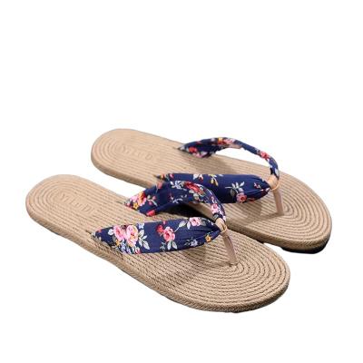 China Fashion Trend Floral Prints Flops Wholesale Cheap Outdoor Women's Platform Slippers Travel Ladies Leopard Print 2021 Flip Flops for sale