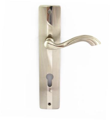 China Factory Supply Attractive Price Modern Key Lock Door Handle Aluminum for sale