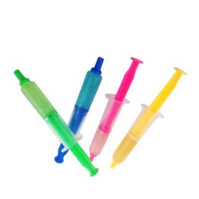 China Wholesale Syringe Shape Fruit Syrup Natural Candy Kids Snacks for sale