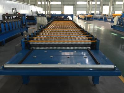 中国 380V/50HZ/3Phased Roof Panel Roll Forming Machine for Products 製品用 屋根パネルをロール形にする機械 販売のため