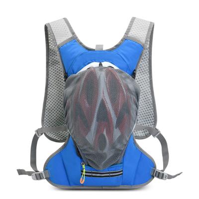 China New Fashion Waterproof Men Shoulder Bike Helmet Backpack Recycling Bags With Water Bladder for sale