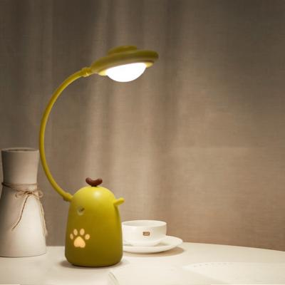 China Modern Cute Table Lamp Reading Light Desk Lamp for Student Room for sale