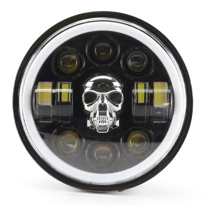 China Motocicletas modificadas 6.3 pulgadas de luces LED redondas con diseño de cráneo personalizado en venta