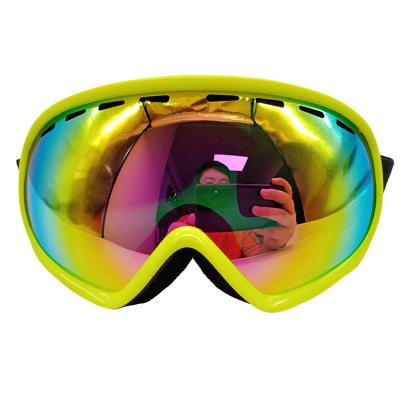 China Customized Fashion Children's Ski Goggles with Adjustable Strap and Durable PC Lenses for sale