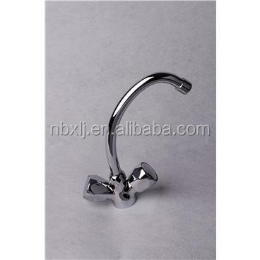 China Thermostatic Faucets Double Handle Kitchen Faucet for sale