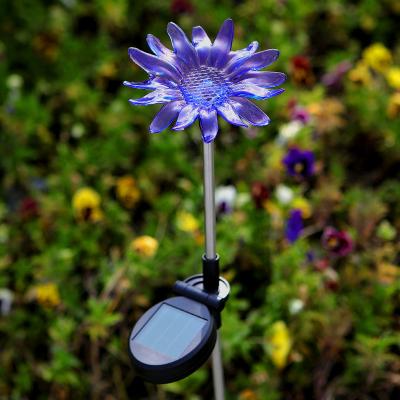 China Solar Powered / Latest Water Proof Design Top Quality Solar Lit Flower Stake Light For Garen Decor for sale