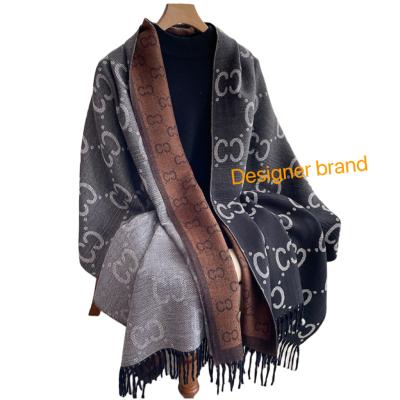 China Cable poncho Hot Classic Letters Print Women's Warm soft Cashmere scarf shawl blanket Women's fringe double C cashmere Winter scarf for sale