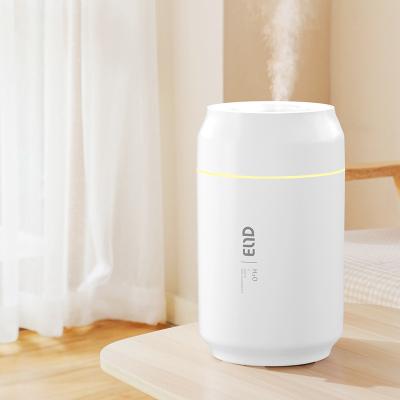 China 2022 new car small home car air purifier portable large capacity humidifier mini USB desktop humidification for sale