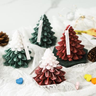 China Handmade Birthdays Christmas Tree Scented Candles Ice Flower Candles Neutral Craft Candles for sale