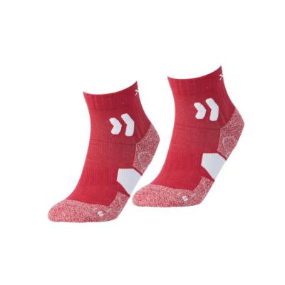 China Breathable Comfy Women Sports Socks Cozy Cotton Socks Spandex Anti Slip Christmas Color Over The Ankle Socks for sale