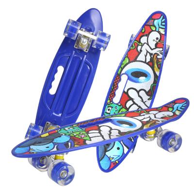 China New children's four-wheel skateboard skateboard youth road creative colorful simple deformed brushing skateboard for sale