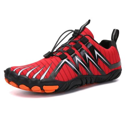 China 2021 Fashion Trend New Five Finger Couple Men Pole Outdoor Recreational Climbing Climbing Shoes for sale