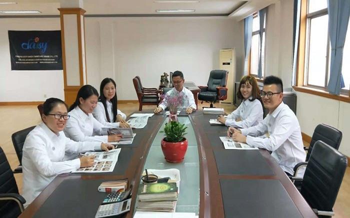 Proveedor verificado de China - Pinghu City Daisy Sanitary Ware Co.,Ltd(Ipaa)