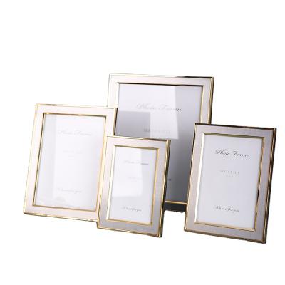 China Custom High Quality Picture Frame from Maxery Home Decoration for Home Decor or Wedding for Keepsake for sale