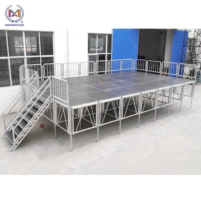 China Light Stable Catwalk Truss Runway Equipment Fashion Show Movable Acrylic Stage Platform For Sale for sale